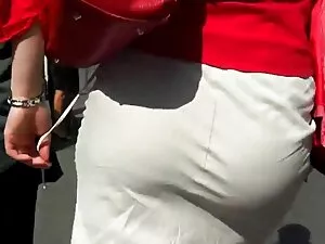 Aucun film porno com ...