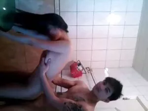 Sexe anal chaud sur  ...