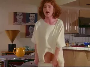 Femme enculée sur un ...