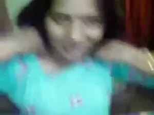 Jouer et film porno  ...