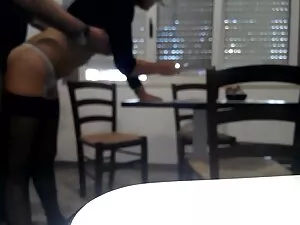 2 lesbiennes utilisa ...